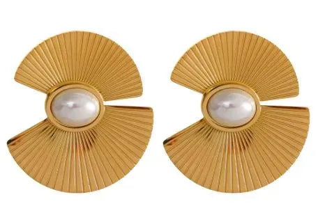 Luna Fan Pearl Studs