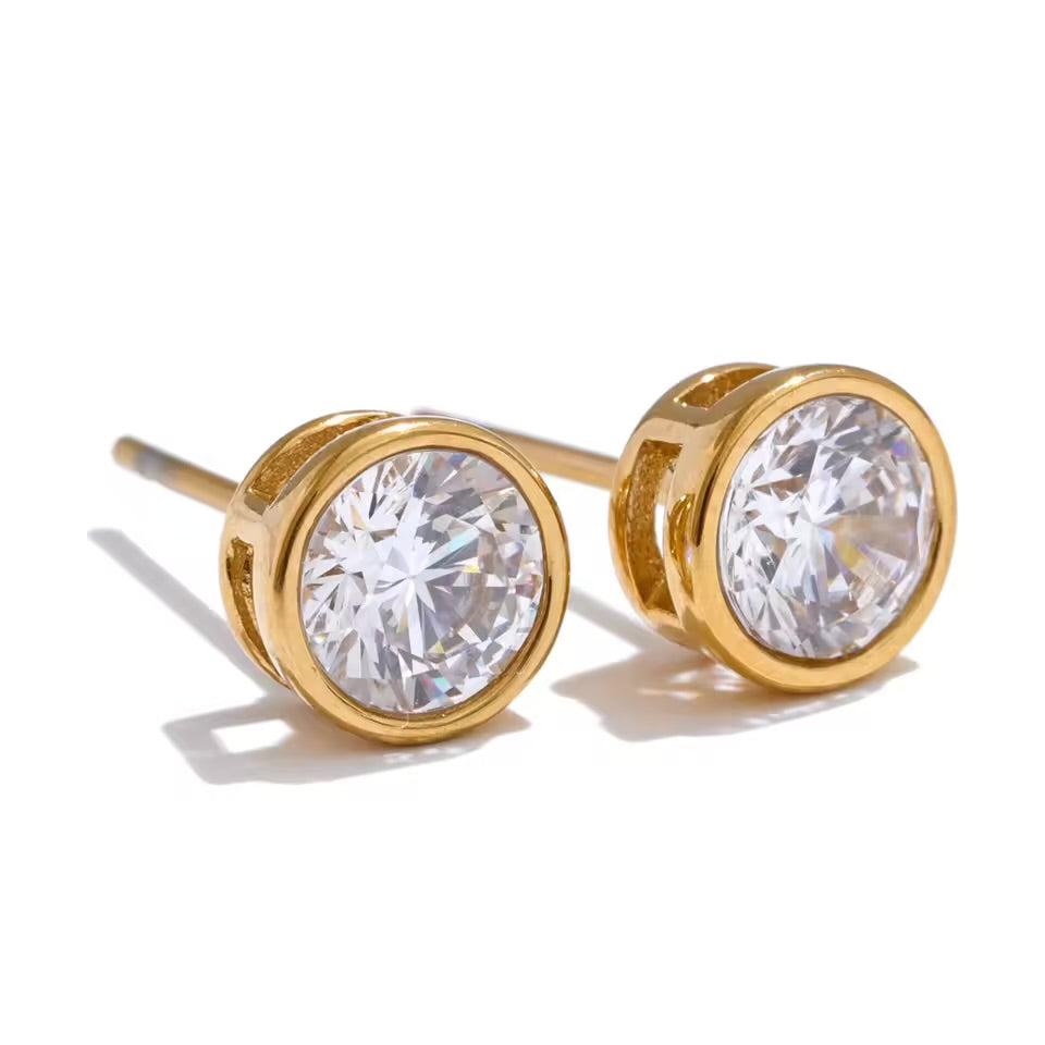 Signature Solitaire Studs