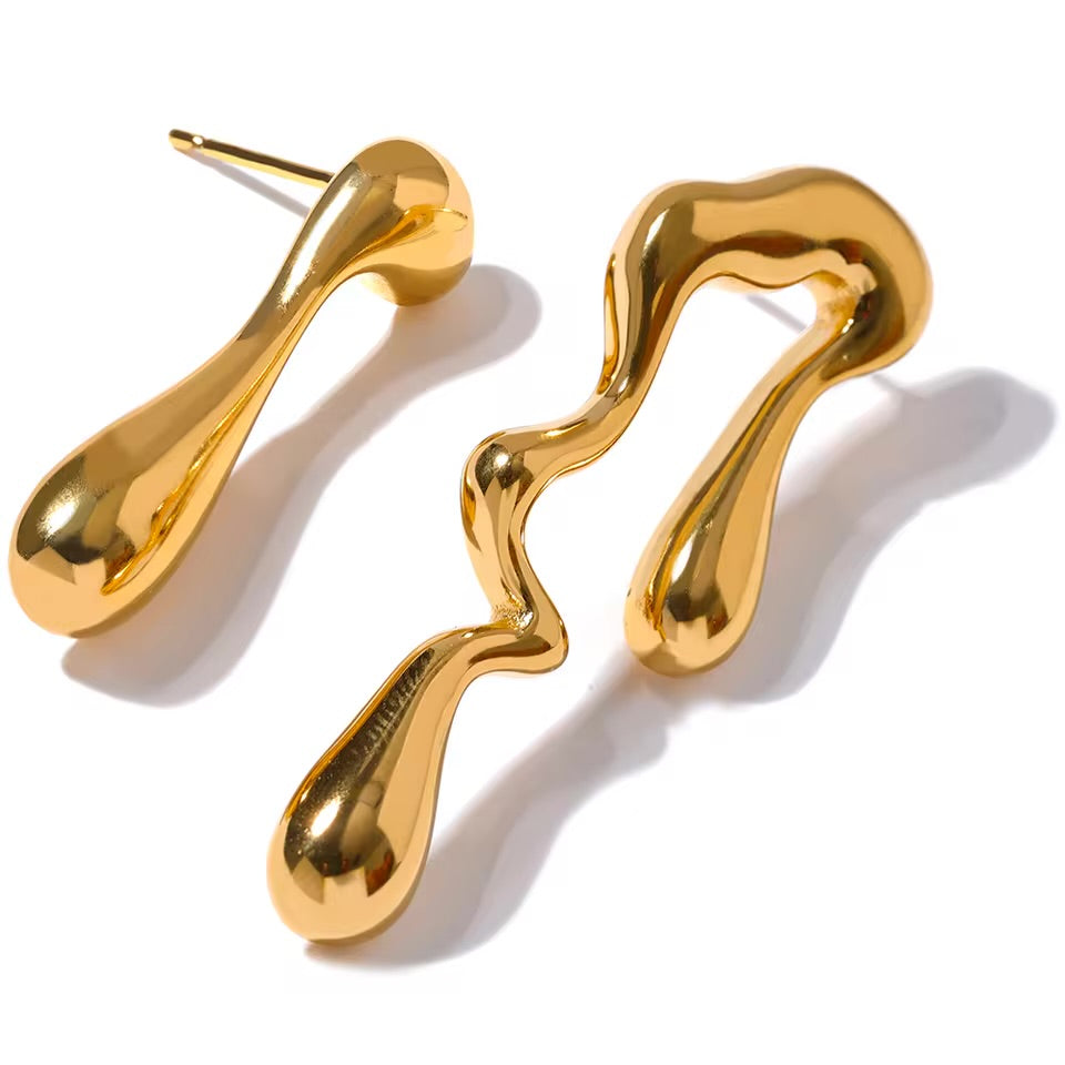 Offbeat Studs