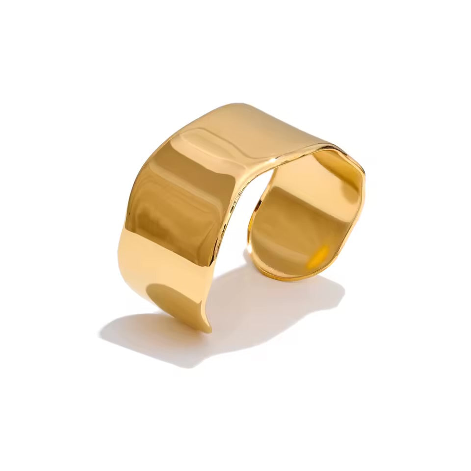 Contour Cuff