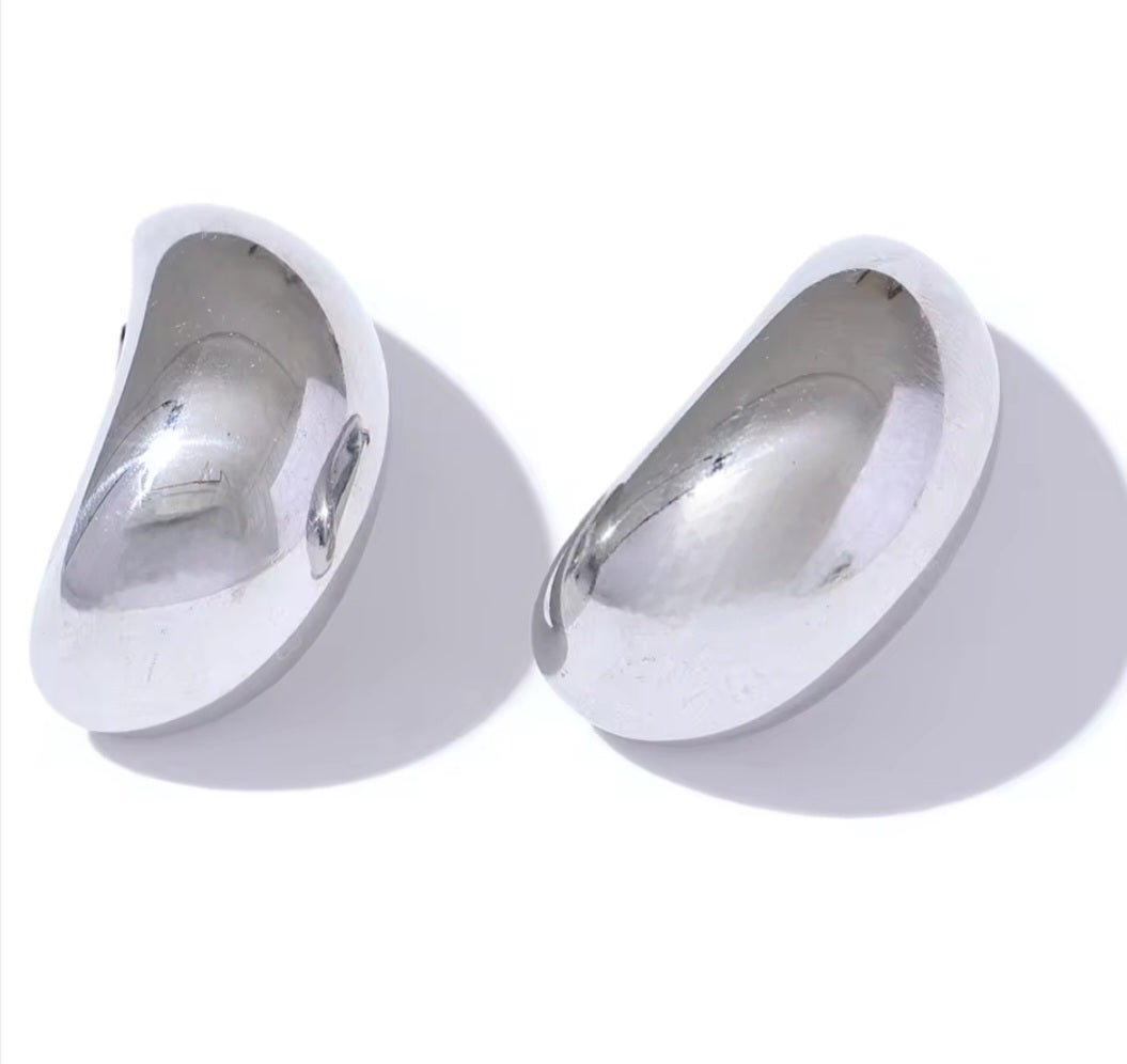 Polished Curve Stud Earrings
