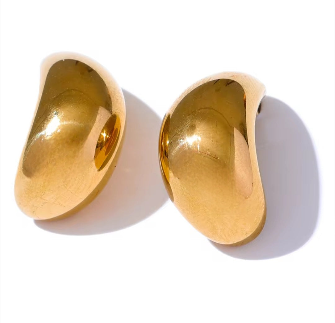 Polished Curve Stud Earrings
